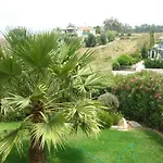 Riverside Βίλα